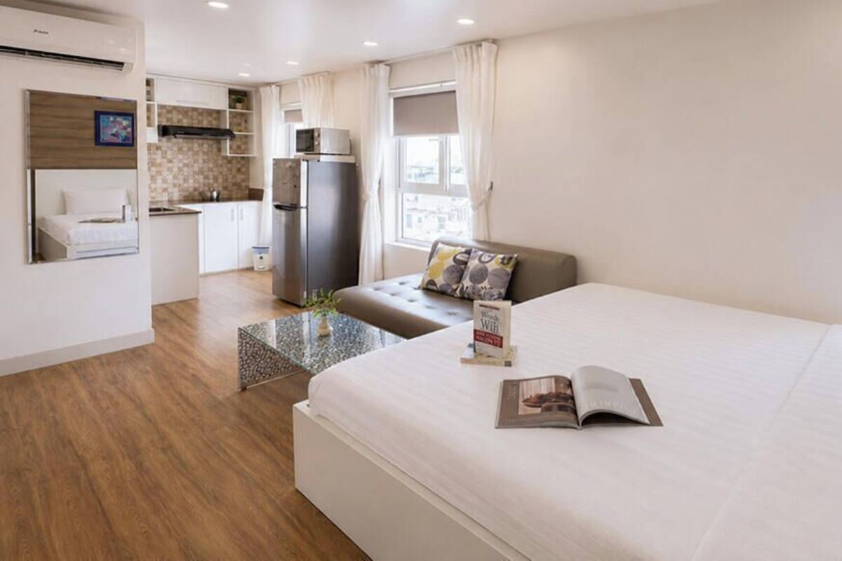 Superior Studio, City View | Premium bedding, Tempur-Pedic beds, desk, laptop workspace