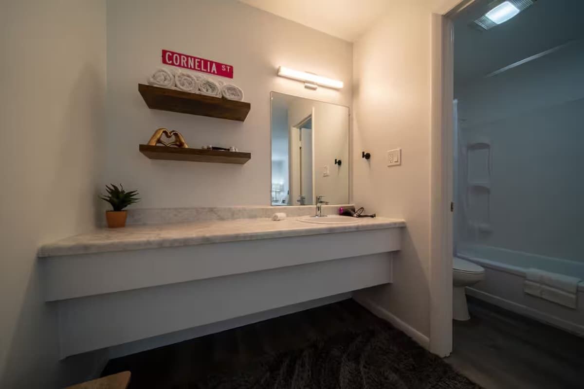 Hair dryer, towels