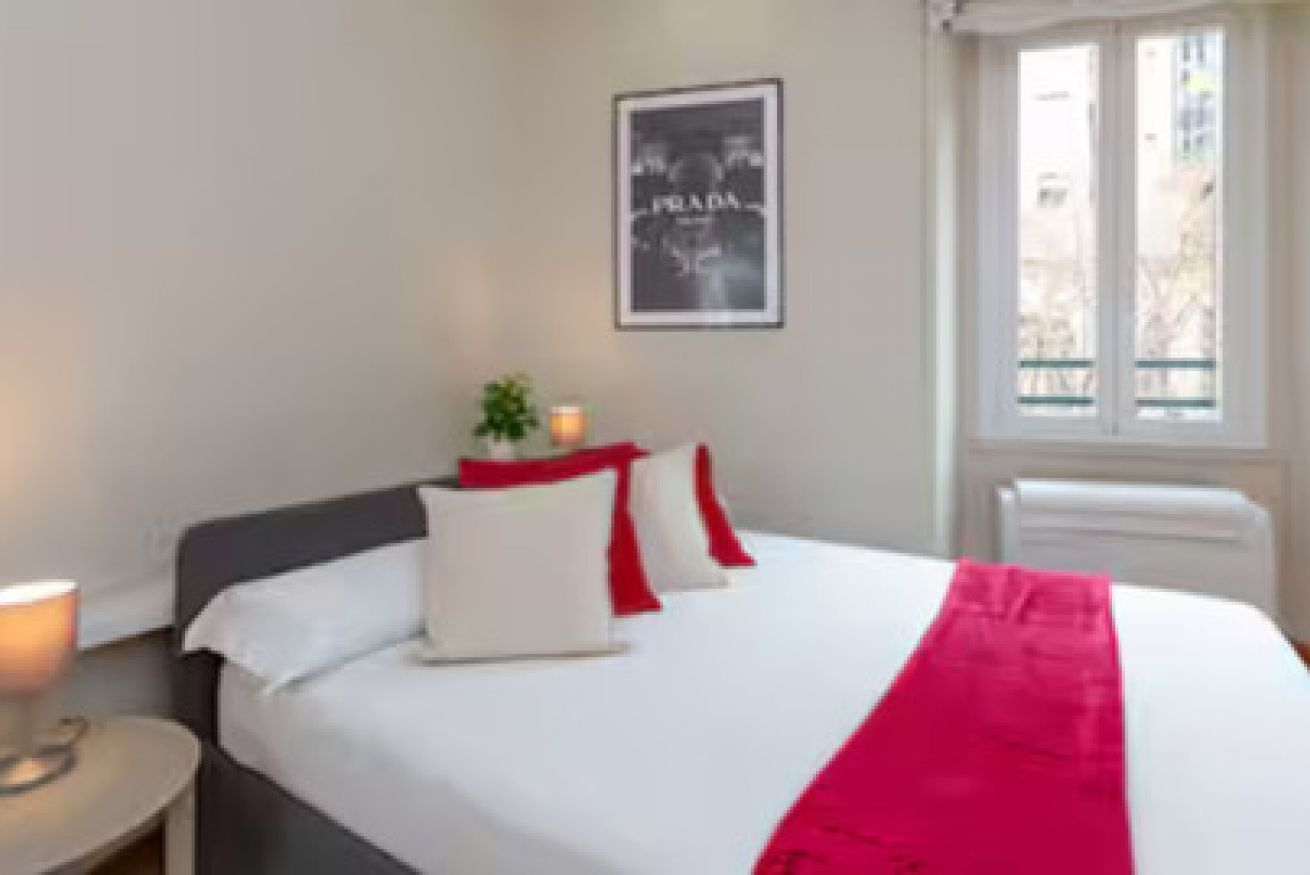 2 chambres, lit parapluie, Wi-Fi gratuit, draps fournis