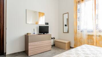 2 sovrum, strykjärn/strykbräda, wi-fi och sängkläder