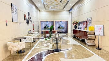 Sala de estar en el lobby