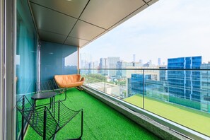 Business Apartment | Terrace/patio - BeijingSanlitunShimao Int'l Serviced Apt (Beijing)