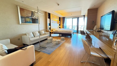 BeijingSanlitunShimao Int'l Serviced Apt