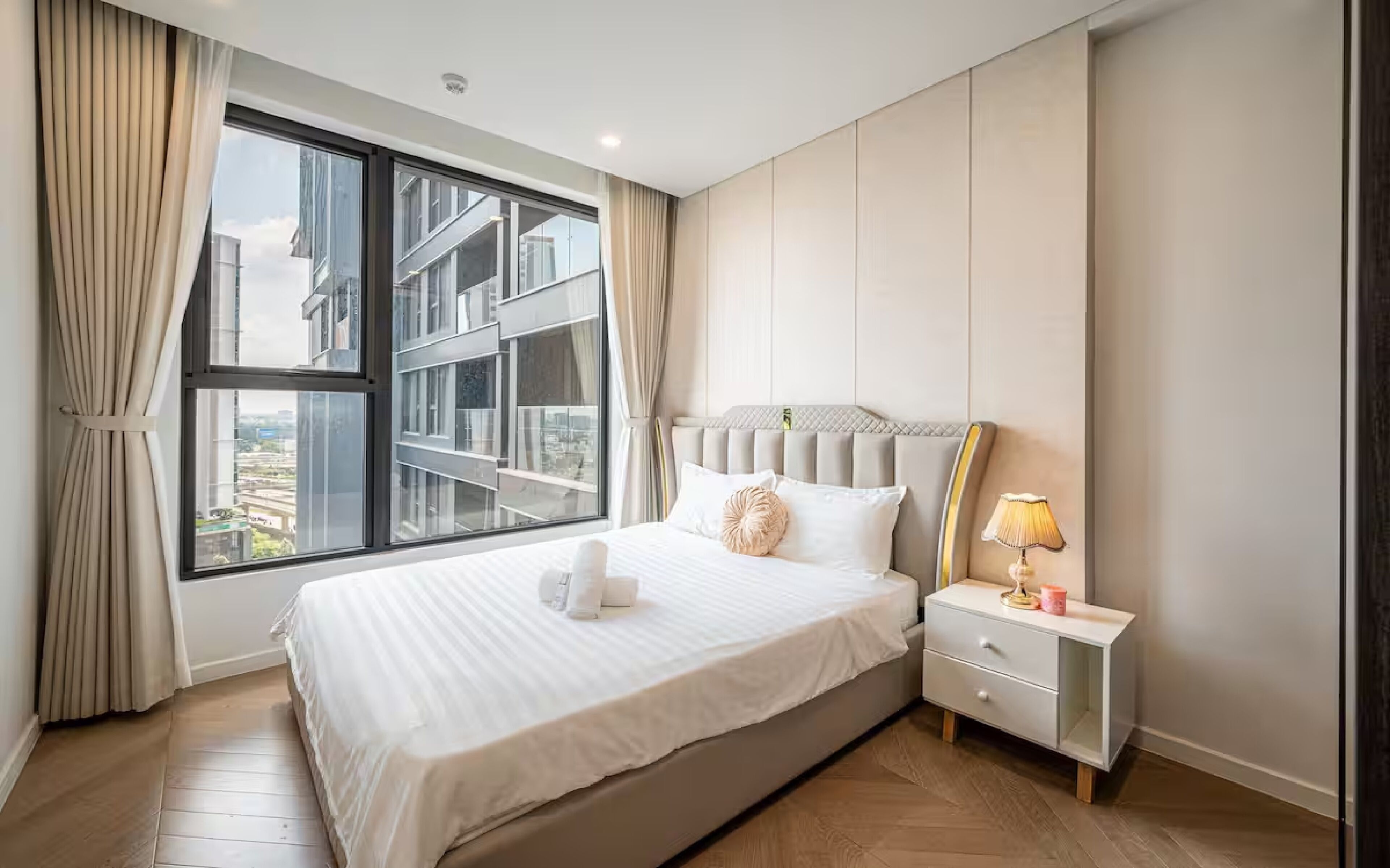 Presidential Suite, 3 Bedrooms, Club Lounge Access, City View | Egyptian cotton sheets, premium bedding, down comforters