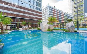 Piscine extérieure