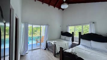 5 chambres, fer et planche à repasser, Wi-Fi gratuit, draps fournis