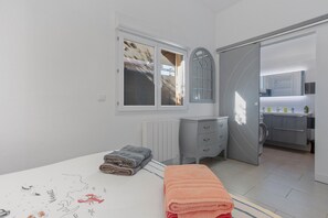 1 غرفة نوم وواي فاي وملاءات أسرّة