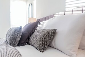 2 soverom, strykejern/-brett, wi-fi og sengetøy