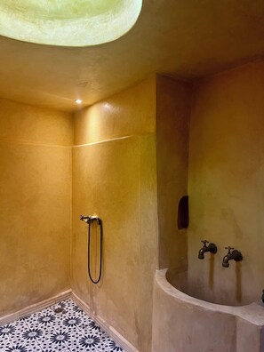 Turkish bath, body scrubs, massages - Riad La Tempérance (Akermoud)