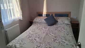 3 Schlafzimmer, individuell dekoriert, individuell eingerichtet