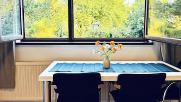 Tabla de planchar con plancha