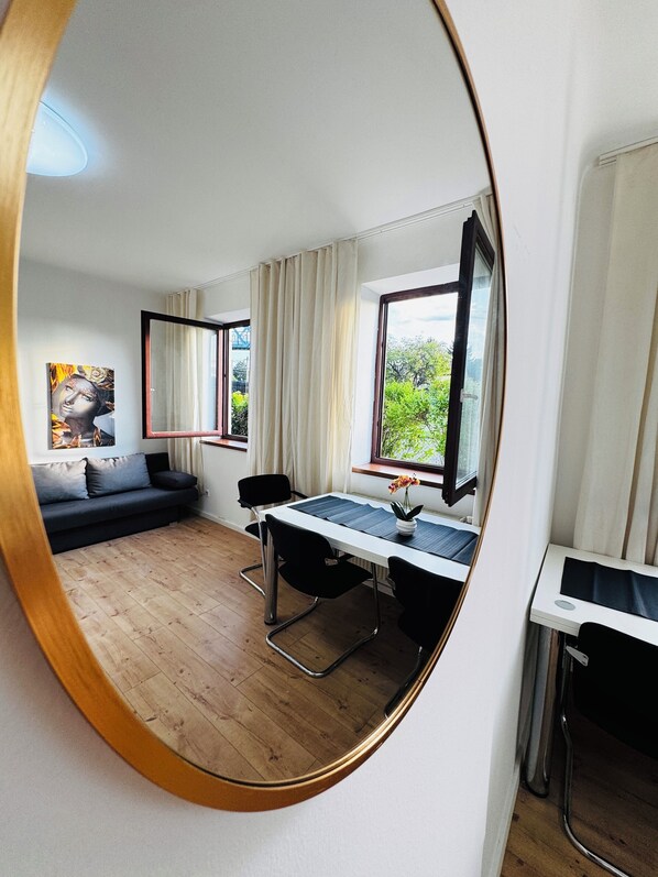 Basic-lejlighed | Strygejern/strygebræt