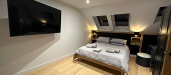 2-bed - Sleeps 6 - Pet Friendly With Free Parking