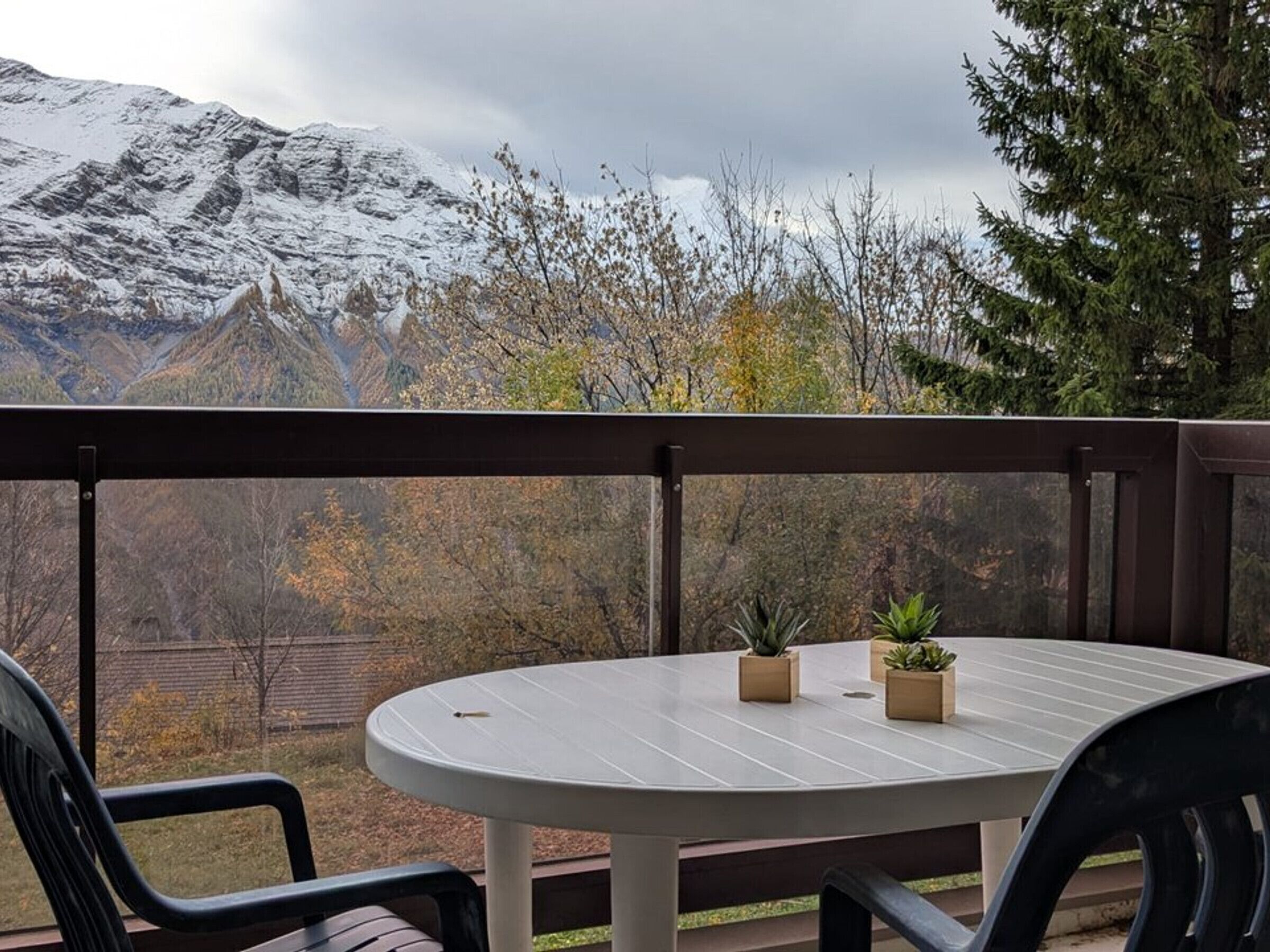 تناول الطعام بالخارج