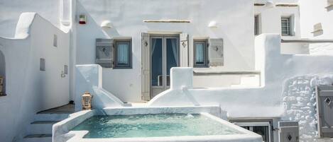 Villa, Mountain View | Private spa tub