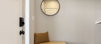 NEW Luxe Decor + Foosball + Air Hockey | Sleeps 10