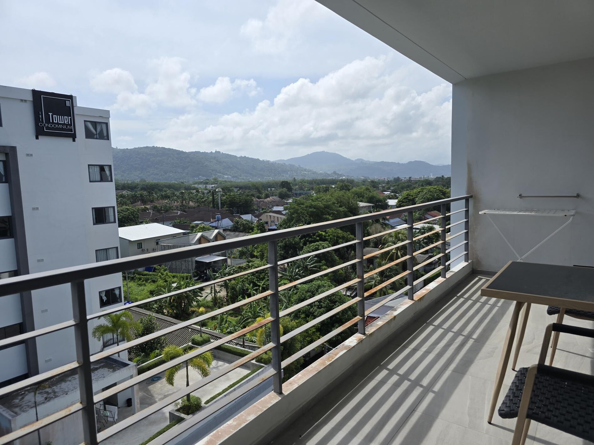 Apartamento, sacada, vista para a cidade | Vista do quarto