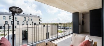 Green Coast Beachfront Retreat by Minho s Guest