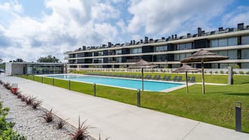 Apartment, Smoking | 3 bedrooms