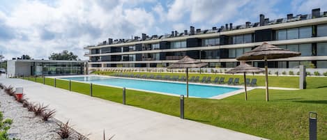 Apartment, Smoking | 3 bedrooms