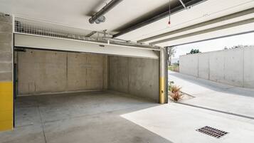 Apartment, Smoking | 3 bedrooms