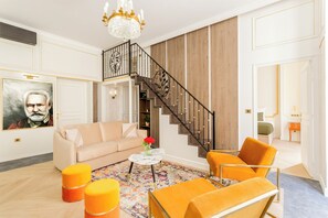 Smart TV, Netflix, servicios de streaming, oficina