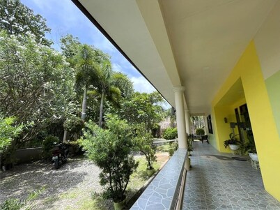 Sulit Budget Hotel - Dumaguete