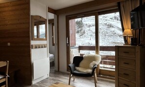 Interior - Pralin 802 (Les Allues)