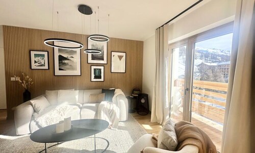 Magnificent 2 Bedroom Apartment Near THE Slopes
