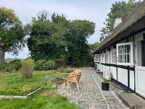 House | Terrace/patio