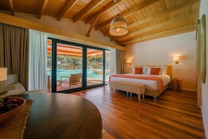 Bungalow Water Front - Mirtilo | Free WiFi - Chalet do Lago (Ponte de Sor)