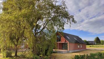 House | Bahagian luar