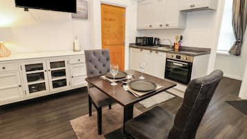 Peralatan masak/sendok-piring