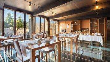 Petit déjeuner continental compris tous les jours