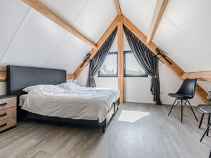 3 habitaciones y ropa de cama 