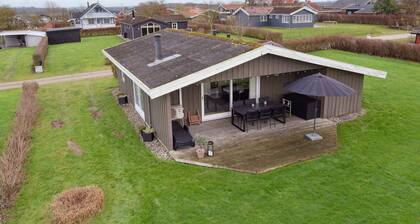 5 Star Holiday Home in Assens