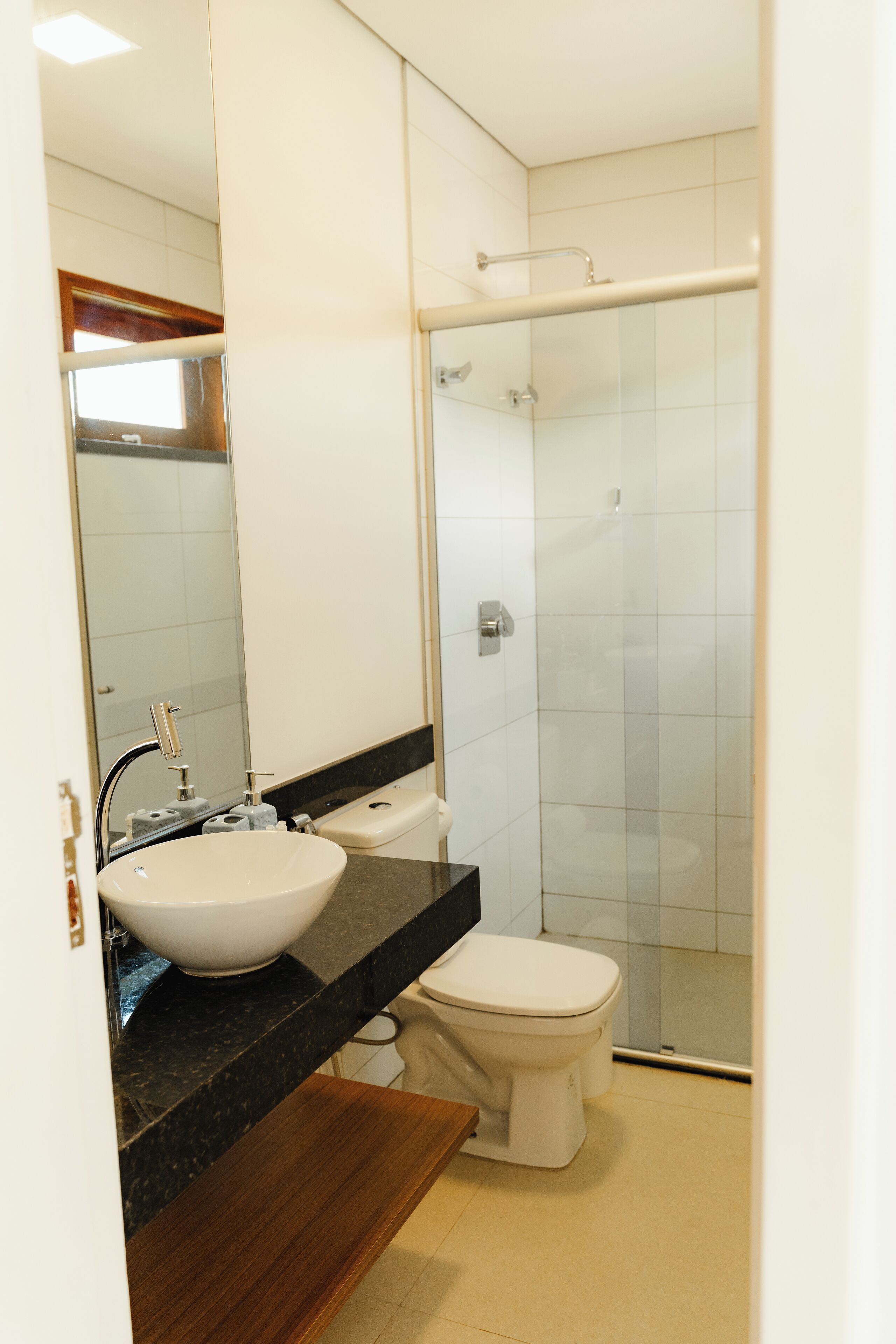 Dusj, såpe og toalettpapir