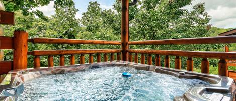 Bain à remous extérieur