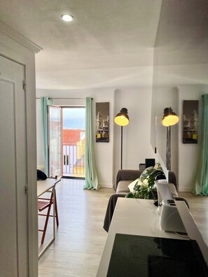 Interior - Tejo River View Classic Flat Lisbon Historic Heart (Lisboa)