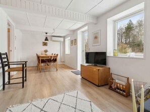 House | Interior - 5 Star Holiday Home in Ronne (Ronne)