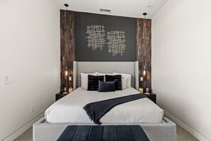 4 bedrooms, iron/ironing board, travel cot, free WiFi