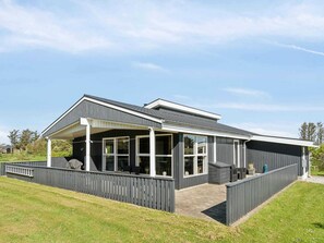 House | Exterior - 5 Star Holiday Home in Hjorring (Hjørring)