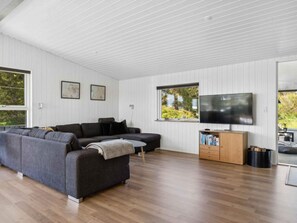House | Interior - 5 Star Holiday Home in Hjorring (Hjørring)
