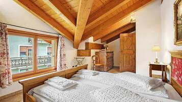 WiFi, bed sheets
