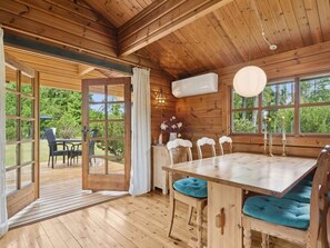 House | Interior - 4 Star Holiday Home in Glesborg (Glesborg)