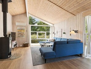 House | Bahagian dalam