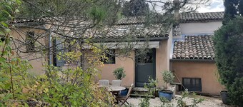 Completely renovated cottage, for a quiet stay in the middle of the vineyards.