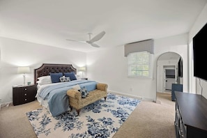 5 bedrooms, free WiFi - The Bluegrass Wishbone (Lexington)