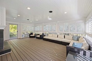 تلفزيون، مكتب