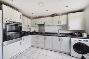 Microwave, oven, stovetop, dishwasher